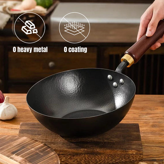 Handmade Hammered Cast Iron Non-Coated Wok with Lid